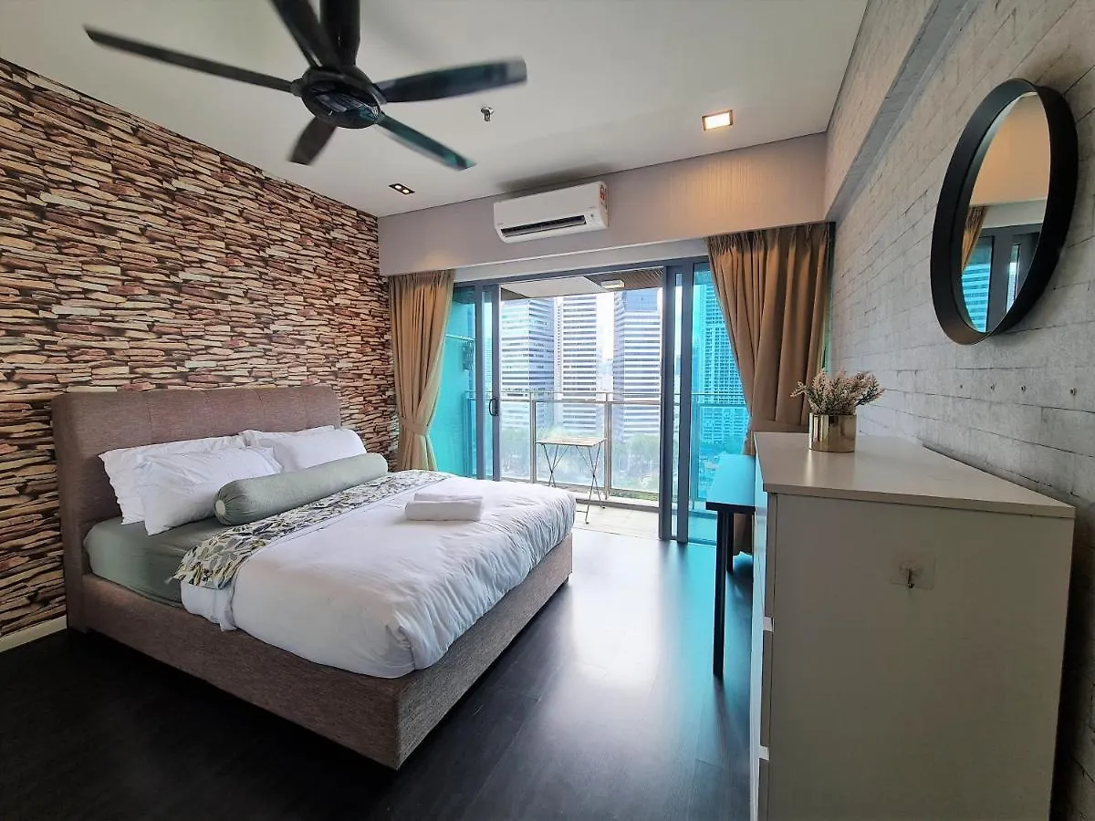 Summer Suites @Bukit Bintang Klcc By Sarah'S Lodge كوالالمبور شقة